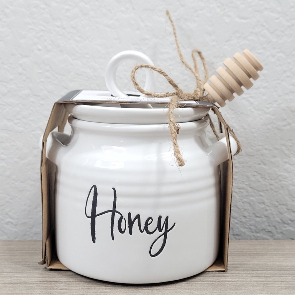 Honey pot with wooden dipper nwt ceramic 14.2 oz